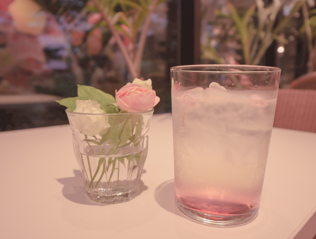 日本花草系咖啡廳FLOWERS BAKE＆ICE CREAM